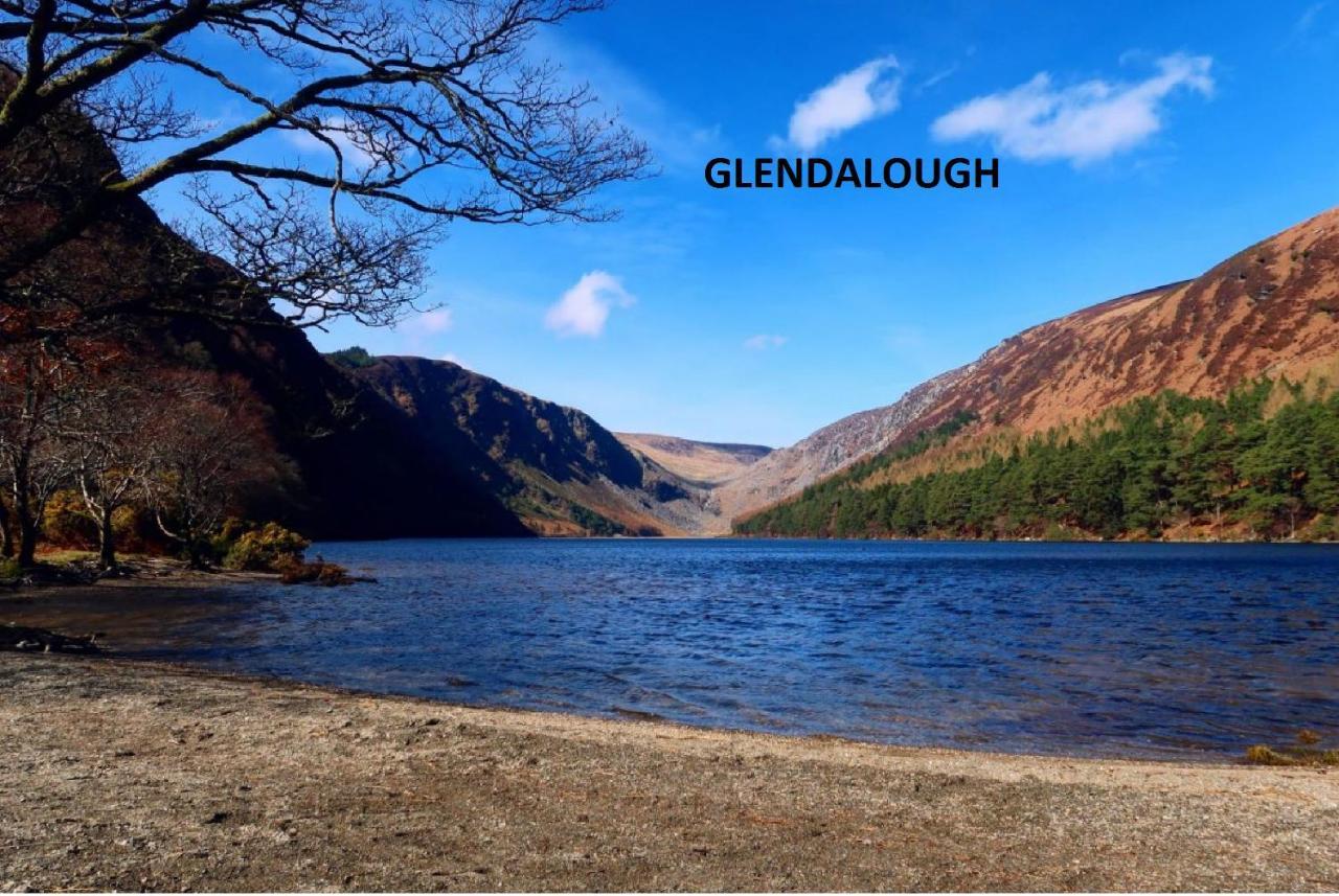 Glendalough Scenery Farmhouse Раундууд Екстериор снимка